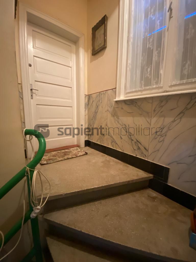Apartament la casa situat in zona centrala - Poză 15