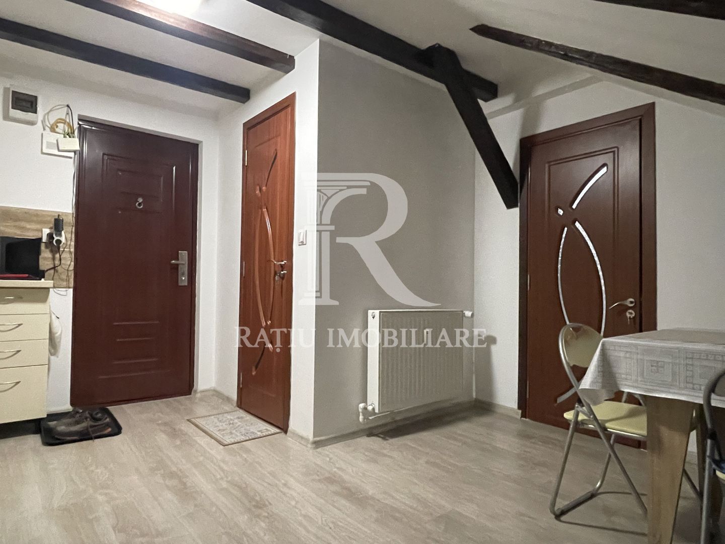 Apartament cu 1 camera | Mansarda | Central | Oradea - Poză 10