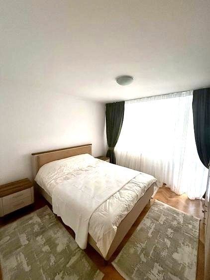🏡 Închiriez Apartament cu 2 camere renovat, Bd. Basarabiei, etaj 2 - Poză 5