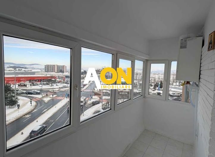Apartament 2 camere, decomandat, Cetate - OMV - Poză 6