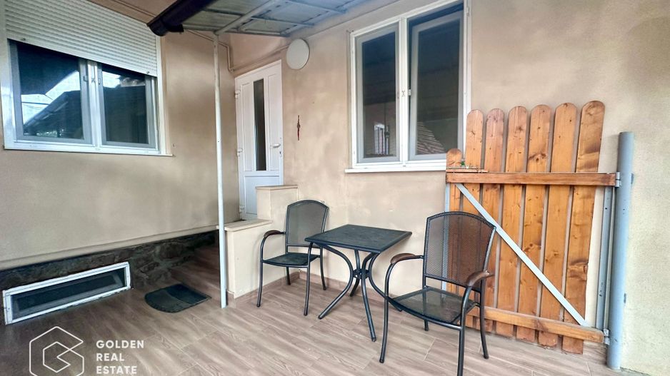Casa centrala cu 3 camere, curte privata și gradina - Poză 17