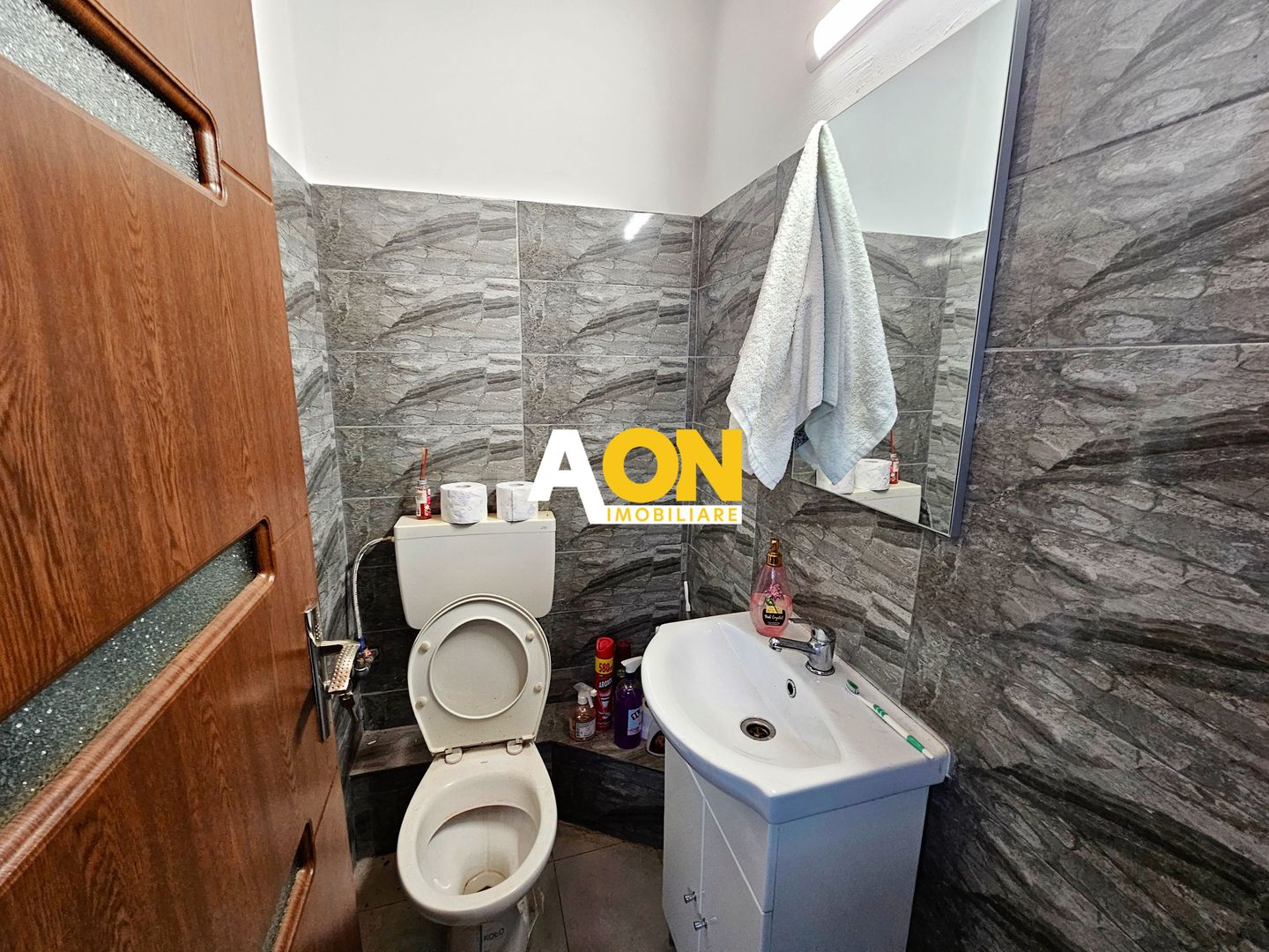 Apartament 4 camere, 2 bai,pretabil pt. birouri, zona ultracentrala - Poză 3