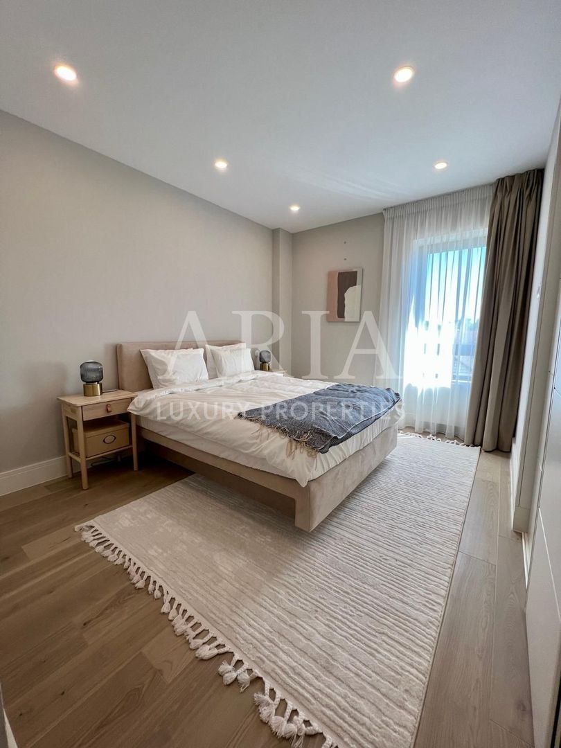 TRIANA 3CAMERE | BOXA | LOC DE PARCARE IN SUBTERAN | PISCINA | GYM - Poză 13