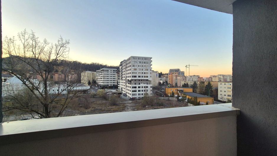 Exclusivitate -Apartament în bloc nou, Intrare Răcădău, cu priveliște spre Tâmpa - Poză 16