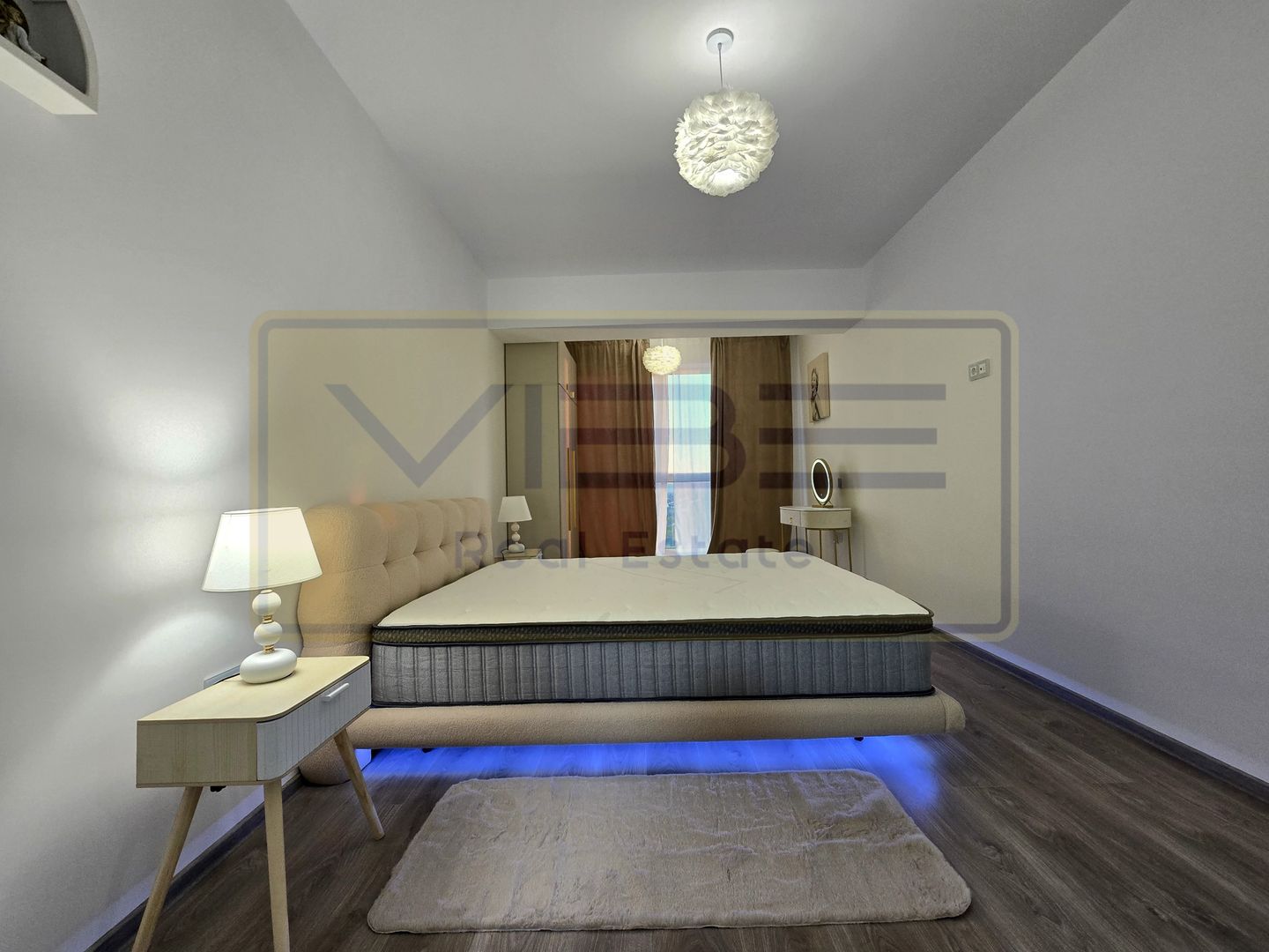 Copou- 3 camere 2 bai- decomandat- modern- parcare subterana - Poză 19