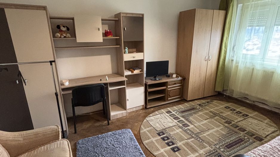 Apartament  modest, 2 camere zona Gheorghe Lazar - Poză 3