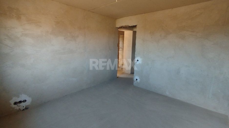 CASĂ CU 2 NIVELE – 136 m² | 4 DORMITOARE | 7 ARI ANENII NOI - Poză 14