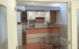 Apartament cu o camera | 40 mp | Bucatarie Separata | Centrala Proprie | UMF - Poză 7