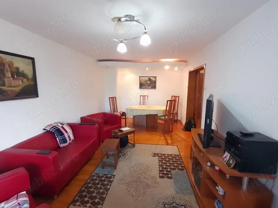 Vanzare Apartament 3 Camere Stradal Bd. Unirii - Poză 1