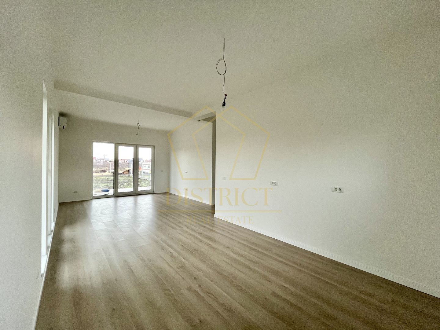 Duplex modern cu 4 camere | Eficient energetic | Sacalaz - Poză 4