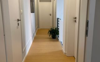 Casa Dumbravita cu 4 dormitoare si teren de 350mp - Poză 9