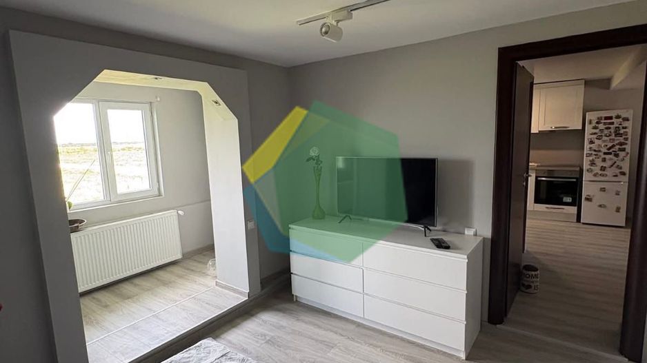Apartament luminos, cu bucătărie nouă și balcon mare – Otopeni - Poză 8