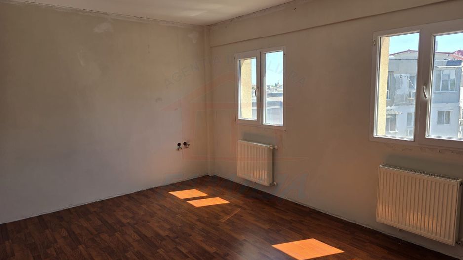 Vanzare apartament cu 3 camere, zona(General), sup. 98 mp, pret 125000 - Poză 4