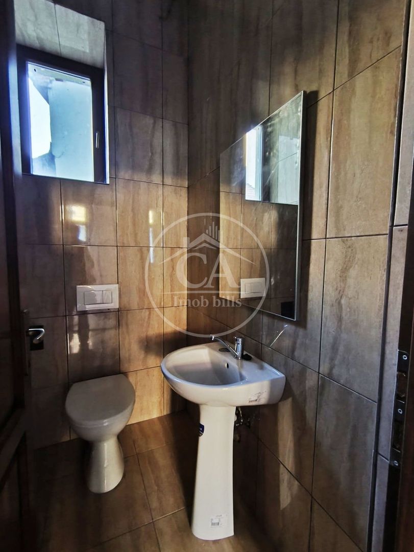 Casa de închiriat cu 6 camere în zona Centrala,  Oradea - Poză 10