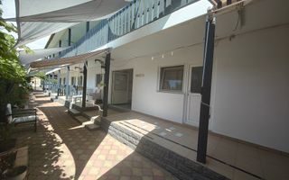 Casa de vacanta Costinesti 17 camere + un aprtament 2 camere - Poză 3