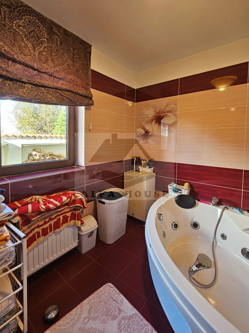 Casă individuala cu 5 camere, 270 mp, Tractorul - zona Coresi - Poză 17