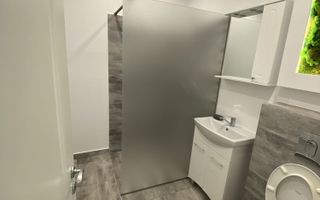 Apartament cu 2 camere, decomandat in cartier Sopor - Poză 5