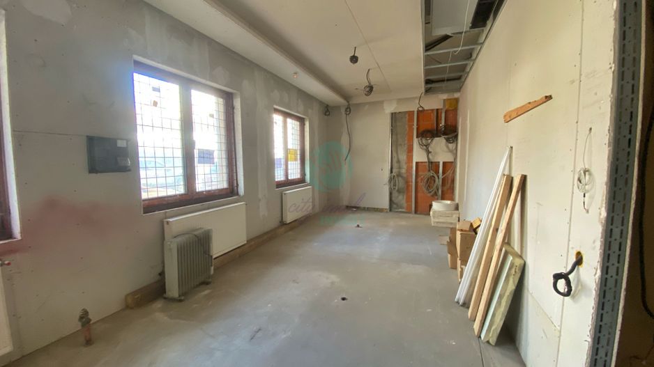 Cladire de birouri/ Clinica medicala zona Pache Protopopescu - Poză 20