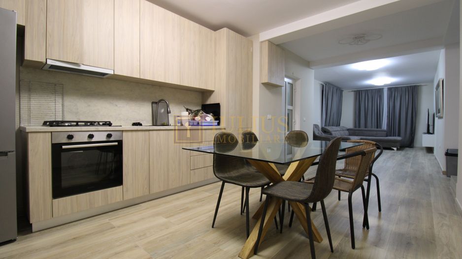 Casa in Ghiroda, 5 camere, 2 bai. - Poză 4