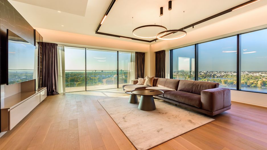 Apartament spațios de 5 camere în zonă exclusivistă, perfect pentru familie - Poză 1