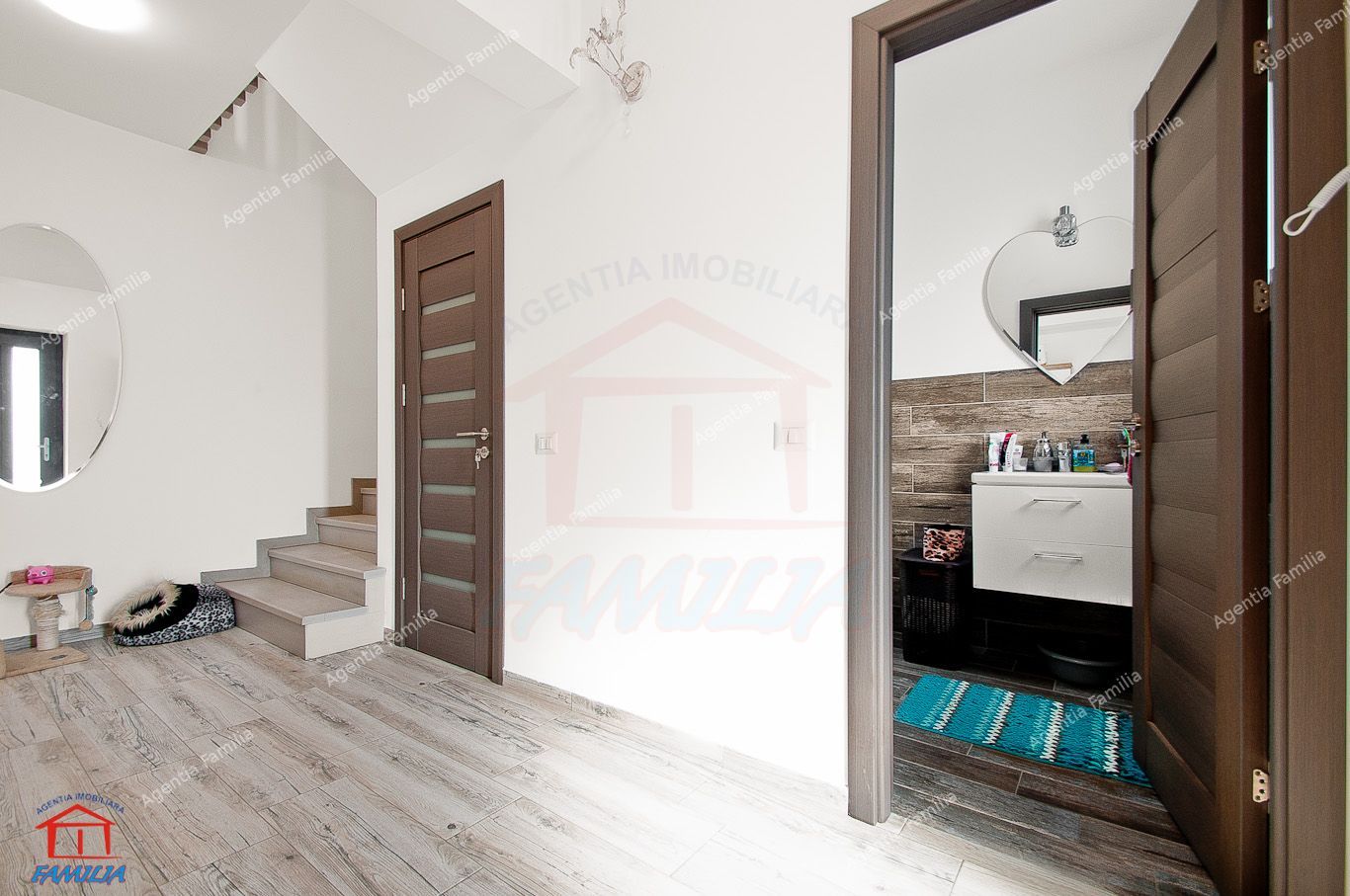 Vanzare vila modernă în Galati, cartierul Arcașilor, mobilata si utila - Poză 20