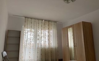 Apartament 3 camere decomandate, 76mp, etaj intermediar, zona Titulesc - Poză 1