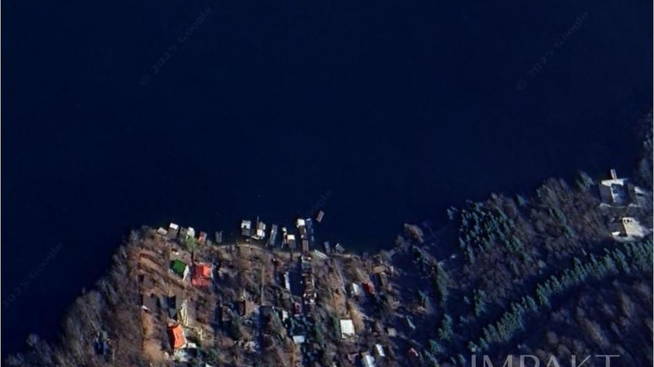 Teren extravilan 3000 mp cu deschidere spre lacul Tarnita - Poză 1