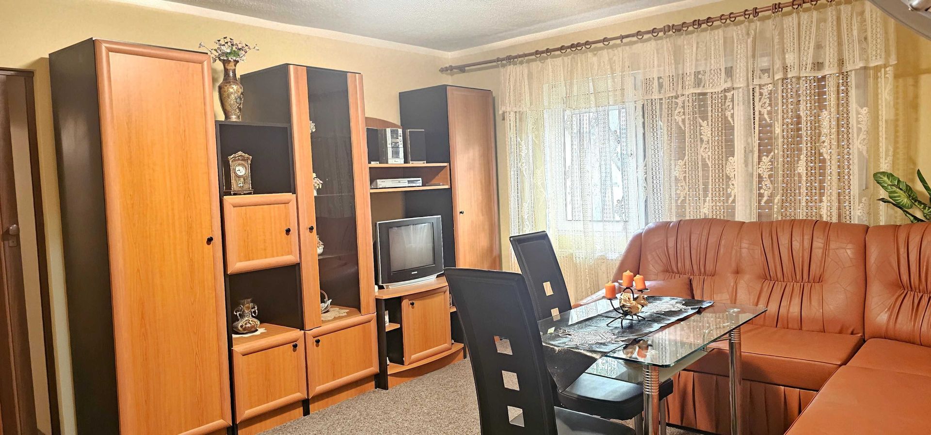 BRASADAS vinde ap 2 cam RENOVAT la PARTER in Micro 16. - Poză 5