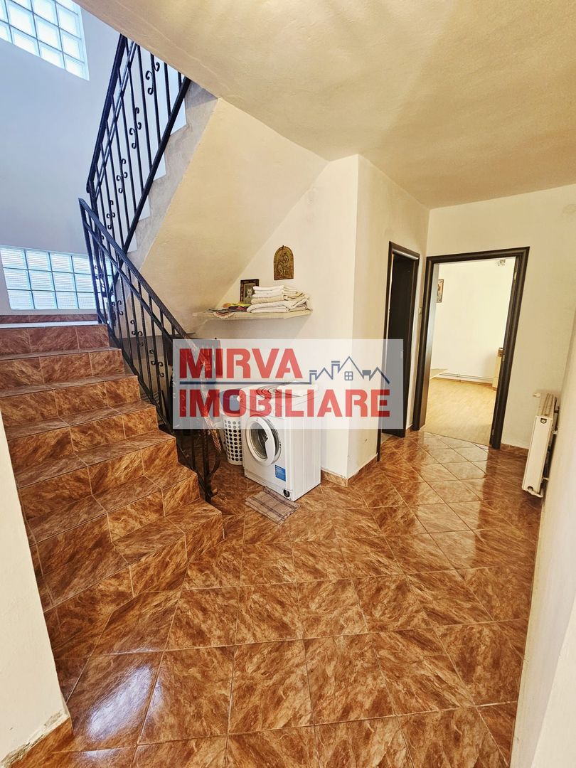 Casă 5 camere + teren generos 1700 mp – Ariceștii Rahtivani - Poză 19