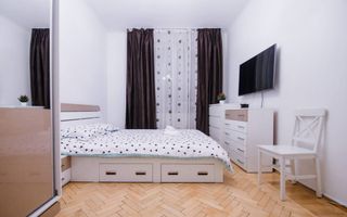 Apartament 2 camere decomandat/de inchiriat/ultracentral/Craiova - Poză 2