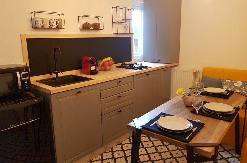 AP. 2 CAMERE UNIRII,BUCATARIE INCHISA, CENTRALA PROPRIE,MOBILAT MODERN - Poză 4