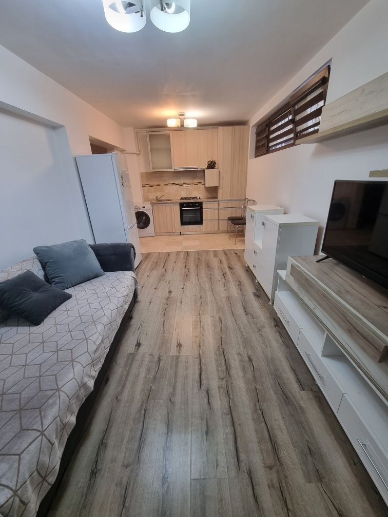 Apartament de inchiriat  2 camere zona Mall Vitan - Poză 5