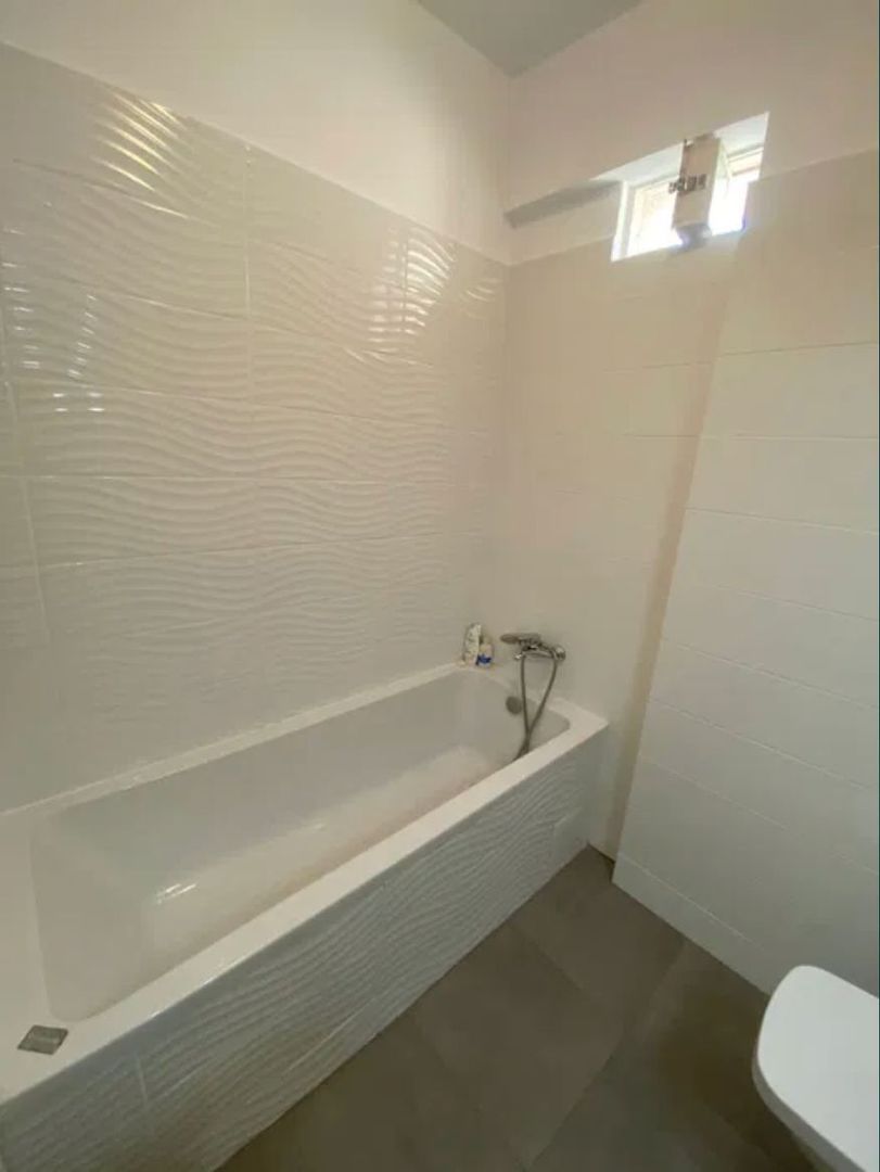 AP. 2 CAMERE- DRUMUL TABEREI, CENTRALA, BUCATARIE INCHISA, BLOC NOU - Poză 6