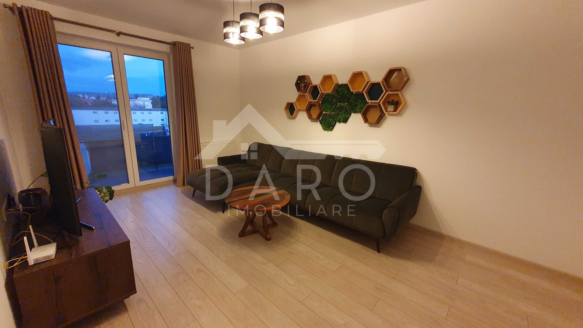 Maurer apartament de inchiriat 2,5 camere - Poză 1