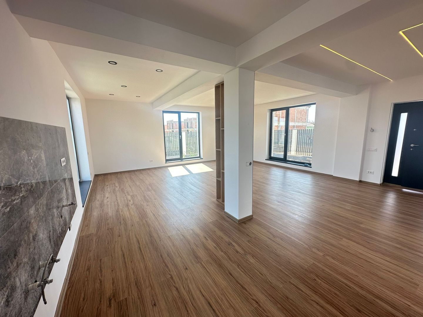 Casă P+1 modernă, finisaje premium, teren 375 mp | Tunari - Poză 2