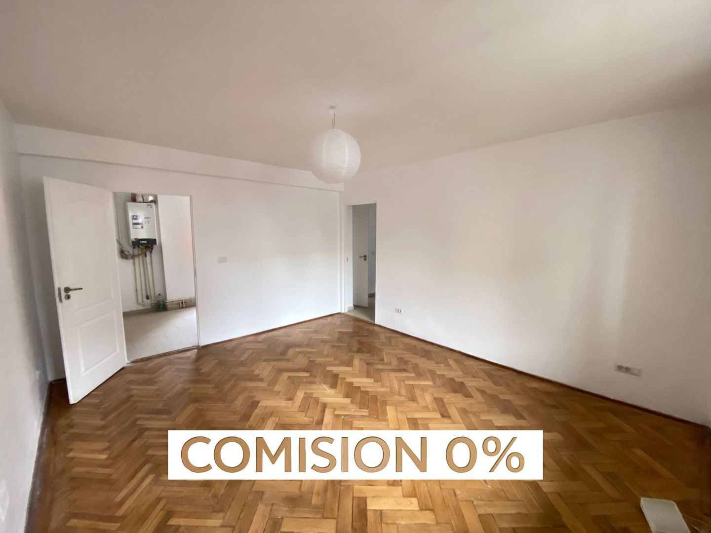 COMISION 0, Apartament/ Birou 2 Camere, 50mp, Decomandat, Zona Centrala - Poză 1