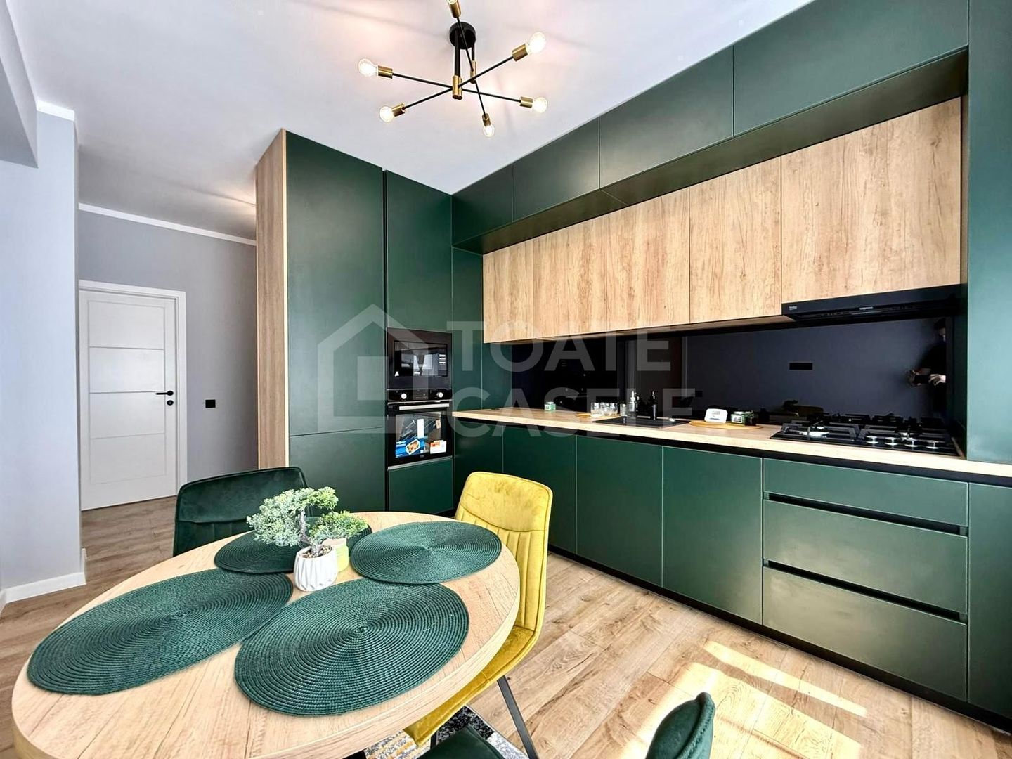 Locul unde lumina îți dă bună dimineața – 2 camere complet echipate - Poză 5