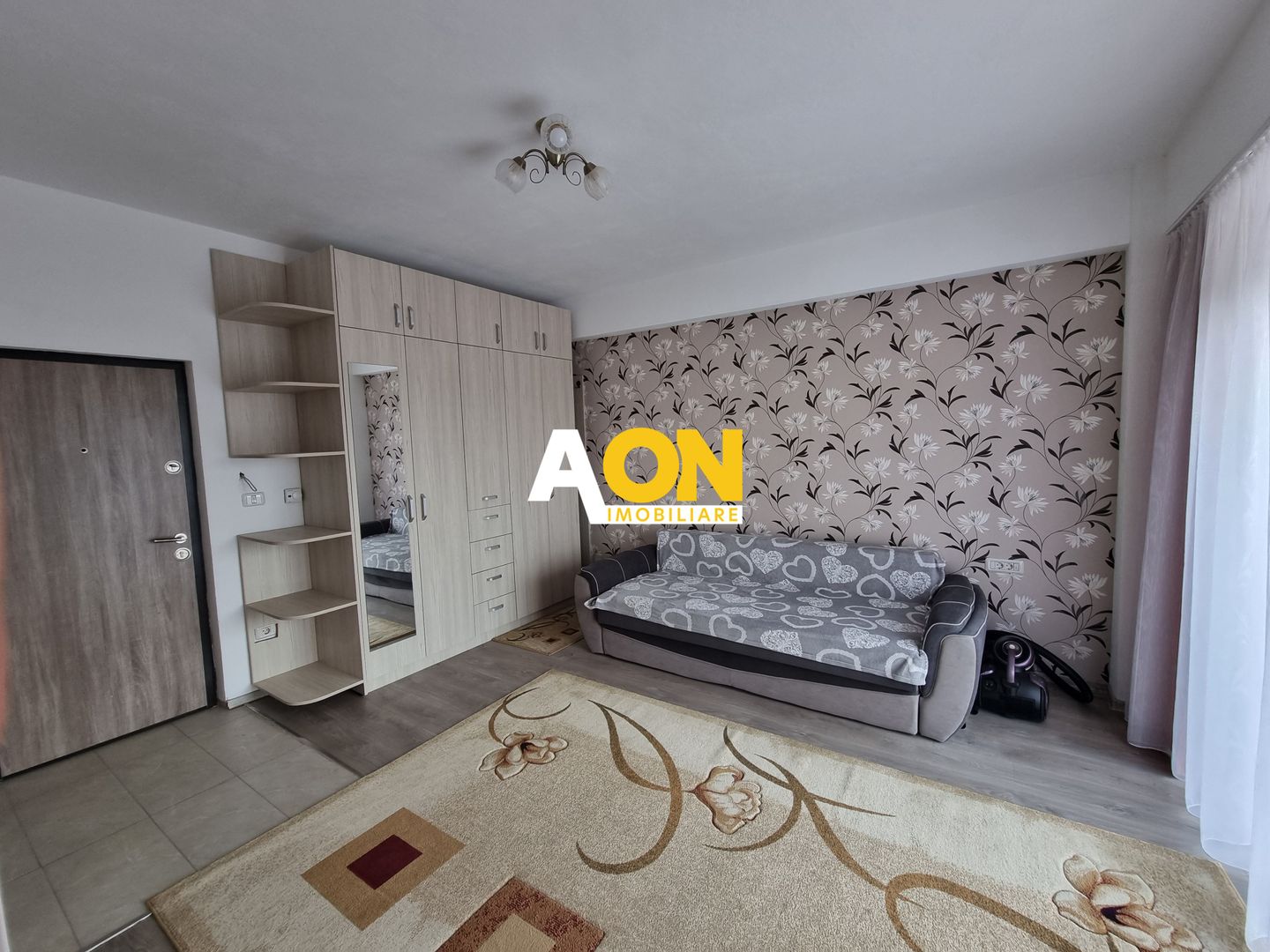 Garsoniera in bloc nou, etaj 2, mobilata, utilata - Poză 1