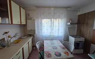 Apartament 3 camere Carpatilor aproape de Spitalul Judetean - Poză 1