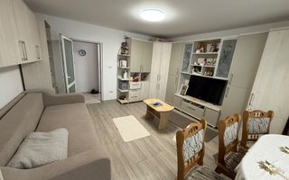 Apartament cu 3 camere, renovat integral, mobilat și utilat - Poză 2