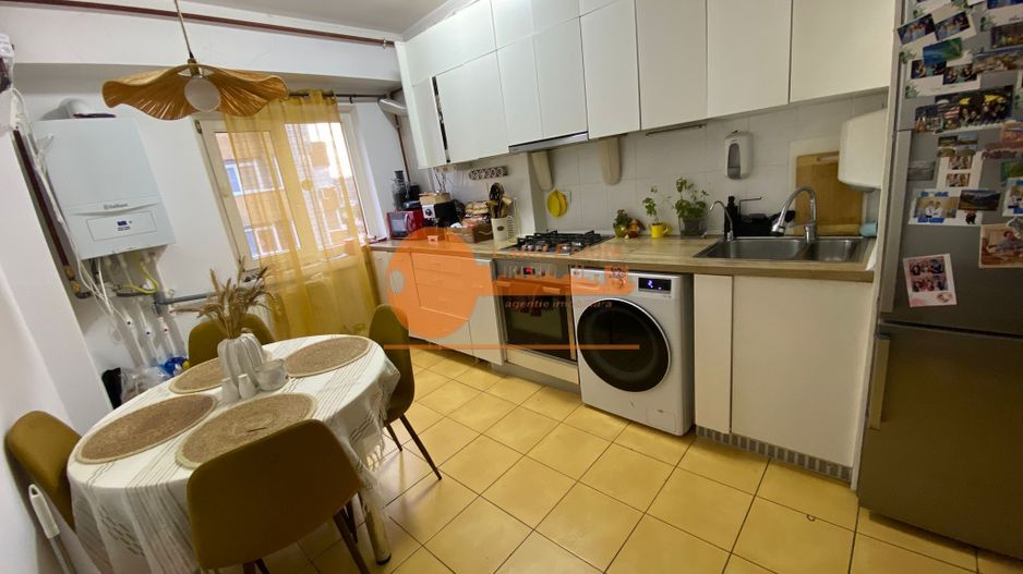 Apartament cu 3 camere in zona Rahova-Progresului ( Centrala Proprie) - Poză 10
