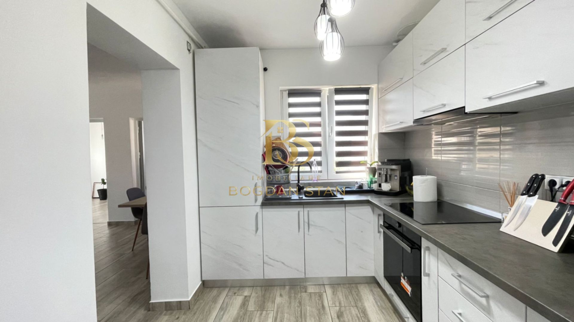 Apartament 3 camere de vânzare | Etaj 4 | Zona Micro 15 - Poză 14