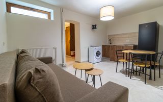 Vila interbelica AIRBNB "la cheie" - Poză 18