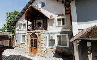 Chirie, oficiu, 320 mp, str. 31 August, Centru - Poză 1