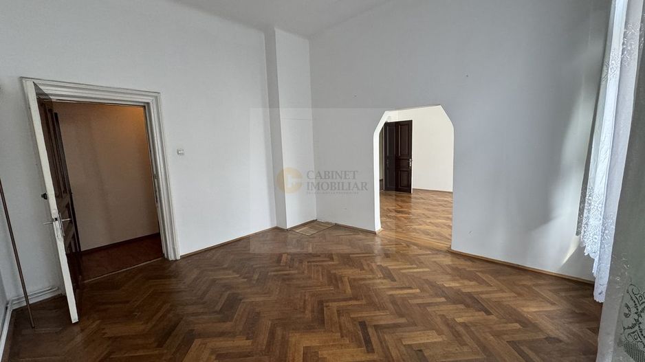 4 camere in vila   | Blvrd M. Kogalniceanu  | 140 mp - Poză 5