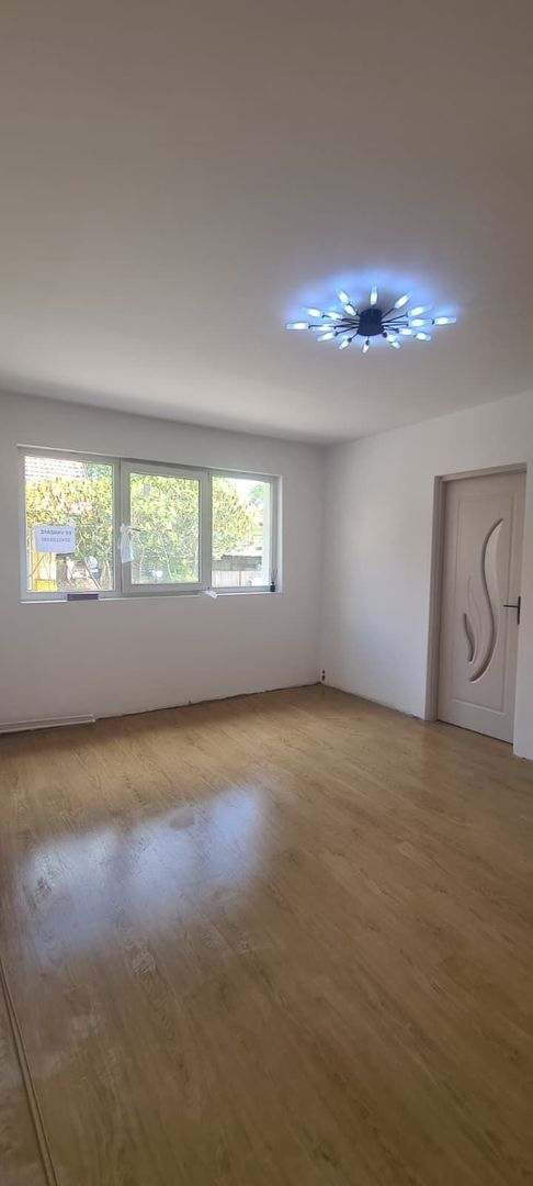 Apartament 2 camere 40 mp parter - locuinta sau spatiu comercial! - Poză 5