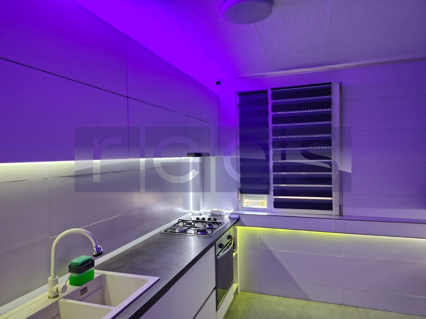 VANZARE 3 CAMERE I DECOMANDAT I MOBILAT I UTILAT I VALEA OLTULUI - Poză 4