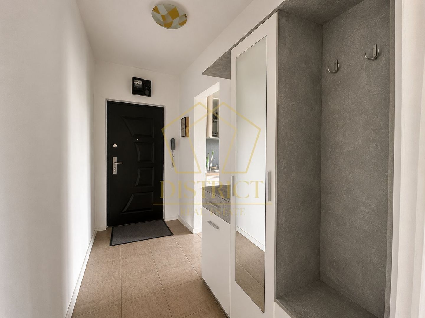 Apartament cu 2 camere | Spitalul Judetean - Poză 11