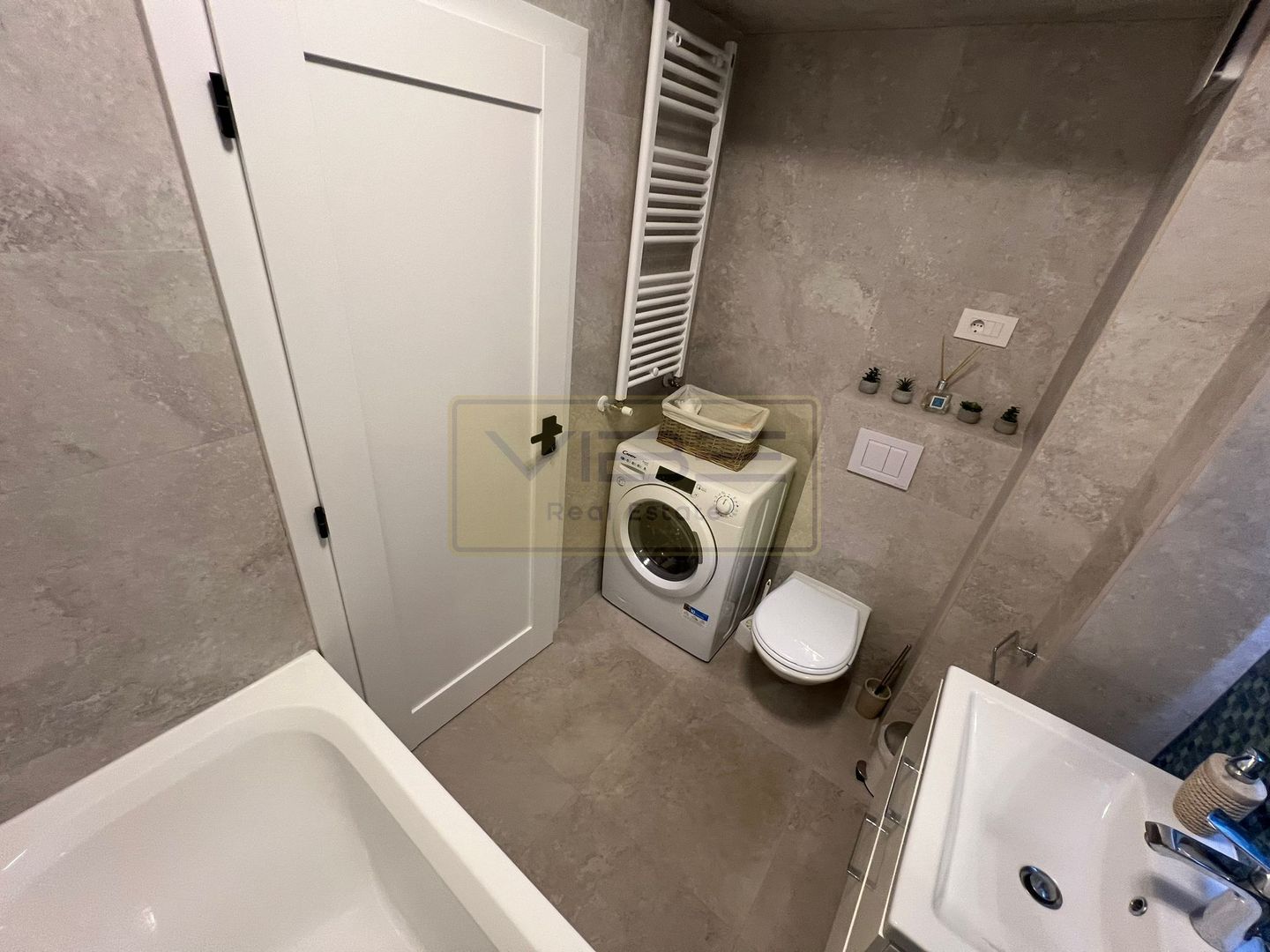 Apartament 2 camere central +parcare Arka Residence - Poză 19
