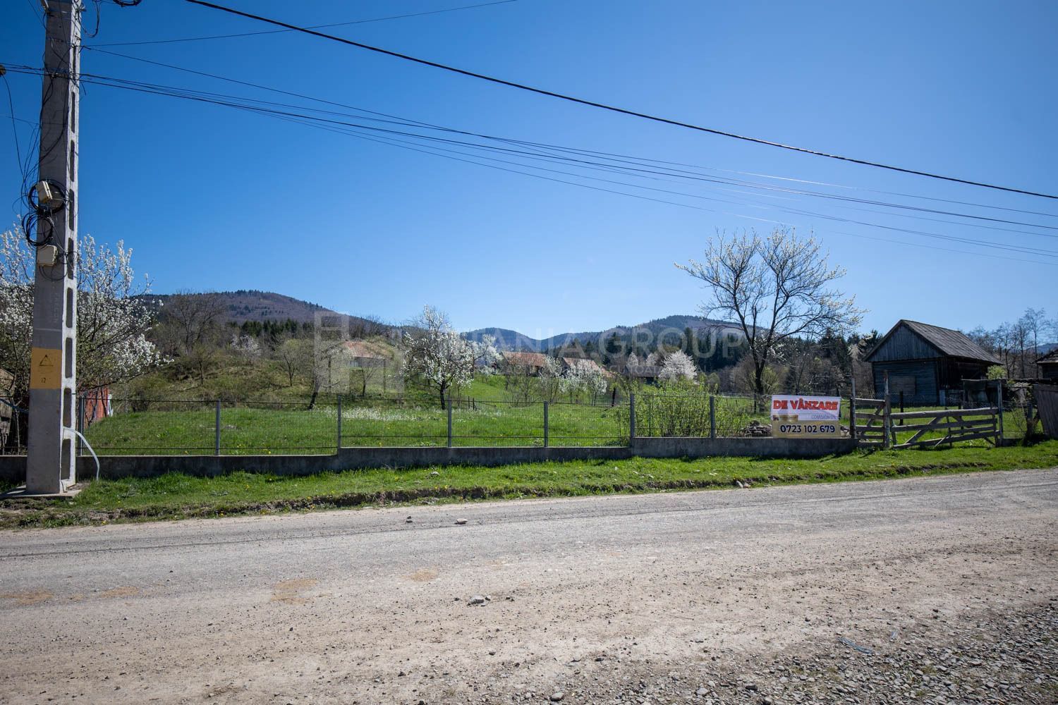 Teren intravilan, 1100 mp - Localitatea Zagon - Poză 2
